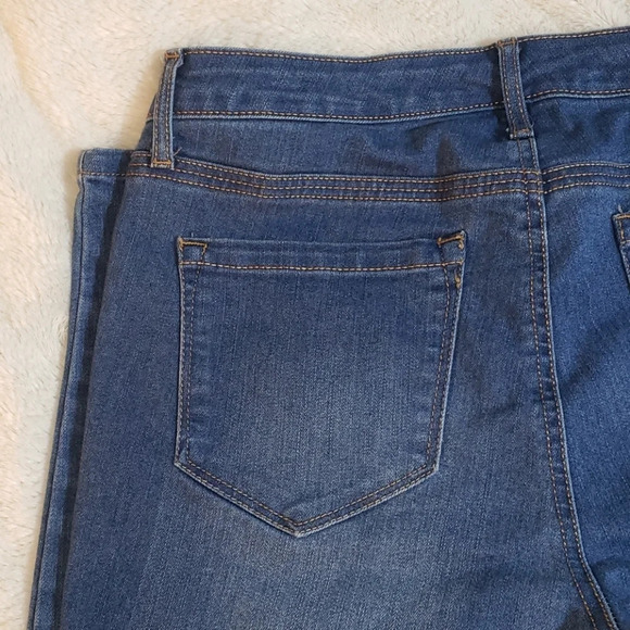 Maison Jules Slim Boyfriend Jeans - Picture 11 of 16